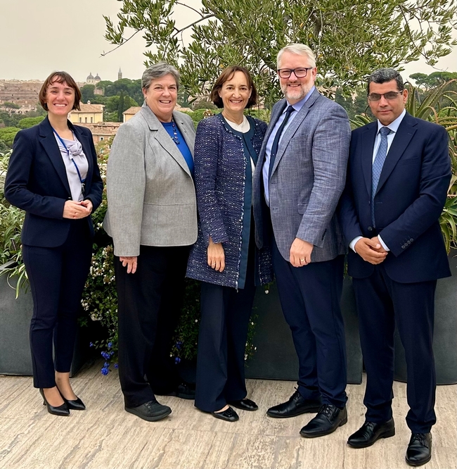 Giulia Soffiantini, left, and Ellen Luger, center, both from the US Mission to the UN Agencies, met with Humiston, Hales and Swelam.