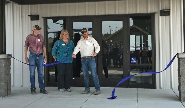 From left, Mark Lagrimini, vice provost of research and extension, and AVP Wendy Powers joined IREC director Rob Wilson for the ribbon cutting of IREC's new multipurpose conference and lab building.