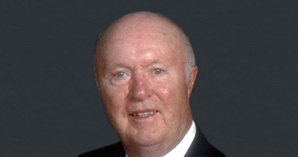 Headshot of former ANR vice president Kenneth R. Farrell