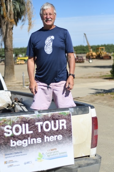 CASI’s Jeff Mitchell prepares for the final 2019 Friday soil tour and demonstration offering on June 28 at the NRI Project in Five Points, CA