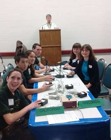 California and Wisconsin teams at the Avian Bowl competition.