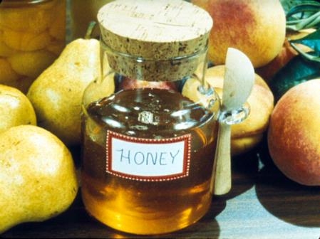 New calculator determines honey's carbon footprint.