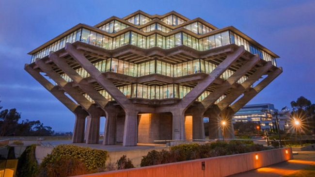 Geisel Library on the campus of UC San Diego. (Los Angeles Times)