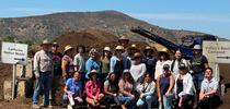 Asesores de UC ANR en distintas disciplinas participaron en una visitan a San Pasqualo Valley Soil. for Nuestra Comunidad Blog