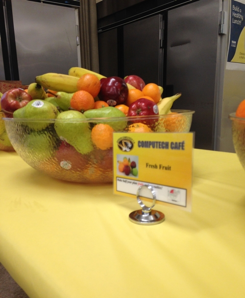 After: adding mixed fruit to the bowls in the serving line vs. serving one type of fruit in separate bowls creates a visually appealing display and takes only a few extra minutes. This change demonstrates one of the best parts of Smarter Lunchrooms: low to no-cost changes that can make a big difference!