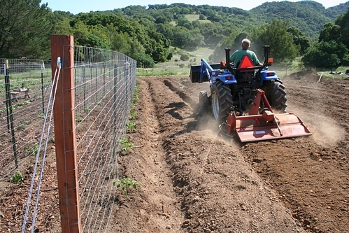 A tractor demonstration at the Indian Valley Farm.