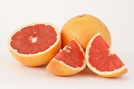 Pink grapefruit (Photo: Wikimedia Commons)