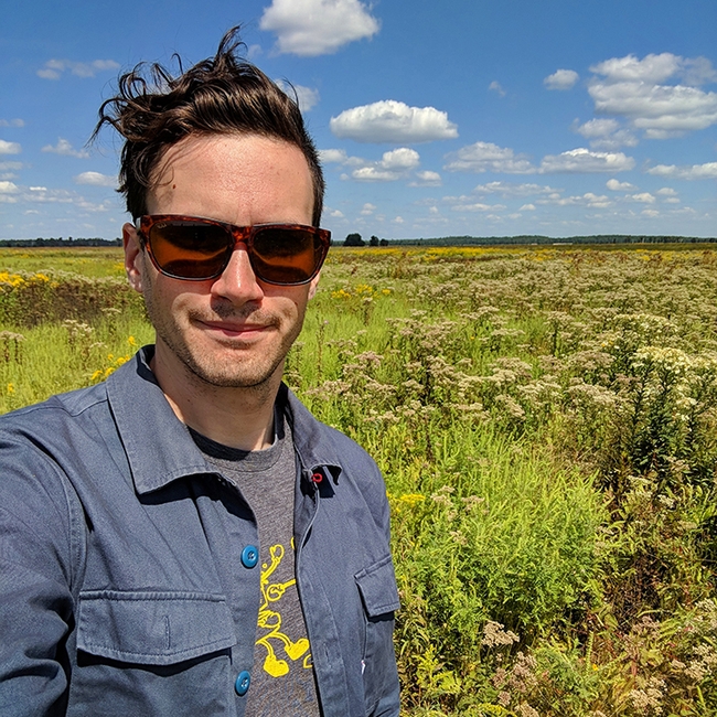 Jeremy Hemberger, former postdoctoral researcher in the Neal Williams lab an now at the University of Wisconsin, Madison. (Photo by Jeremy Hemberger)