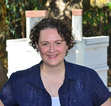 Apiculturist Elina Niño will speak on honey bee stresses. (Photo by Kathy Keatley Garvey)
