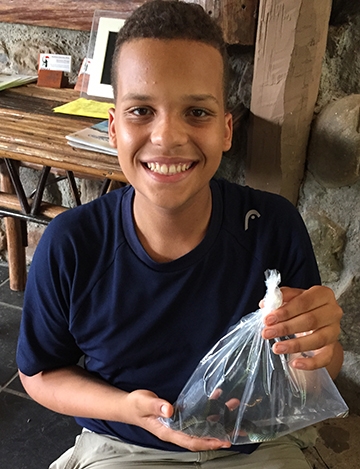 Noah Crockette, then 16, on his 2015 collecting trip to Belize. (Photo by Fran Keller)