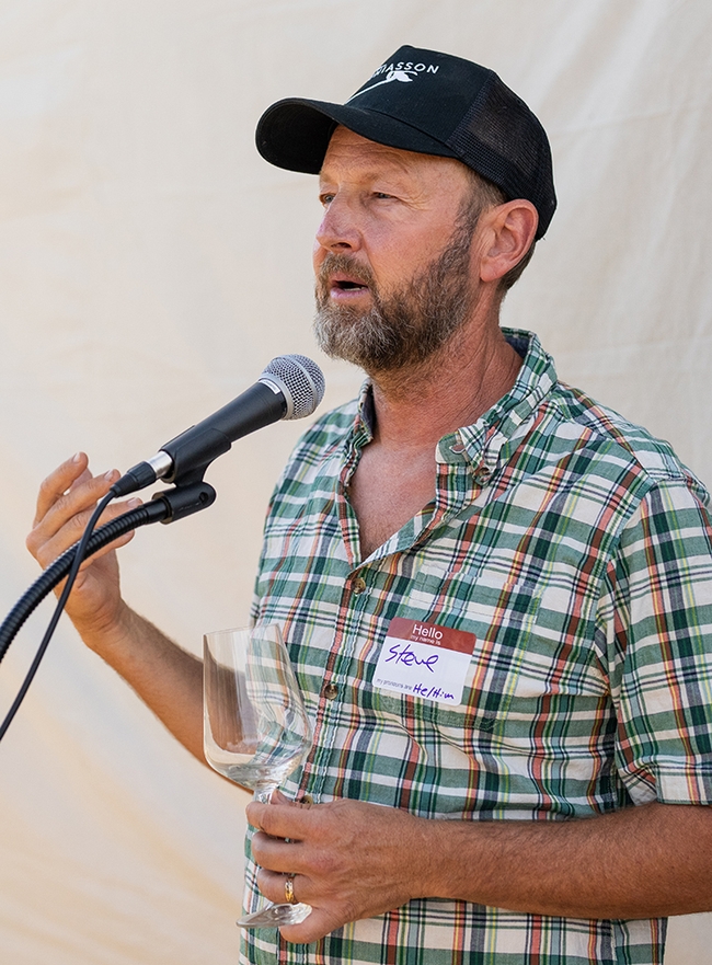 Steve Matthiasson, co-owner of the Matthiasson Winery, addresses the crowd. (Photo courtesy of Jael Mackendorf, UC Davis College of Agricultural and Environmental Sciences)