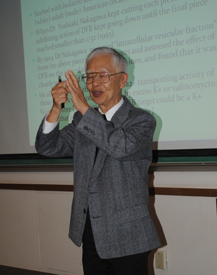 Fumio Matsumura lecturing at Iowa State University.  (Photo courtesy of Iowa State University)