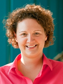 Elina Lastro Niño, co-team advisor