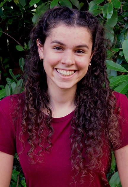 Naomi Murray, a member of the Research Scholars Program in Insect Biology, and does research in the Rick Karban lab, is now a Goldwater Scholar.