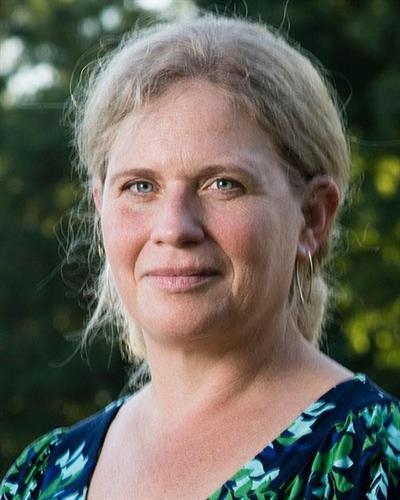 Professor Elizabeth Crone of Tufts is a collaborator with UC Davis scientists and recently completed a six-month sabbatical at UC Davis.