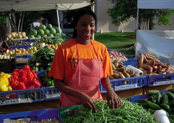 Despite the abundance of fresh fruit and vegetables grown in California, some residents don't have access to nutritious food. (Photo: USDA)