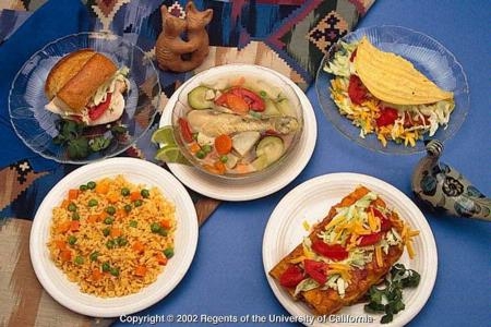 Examples of traditional Mexican food.
