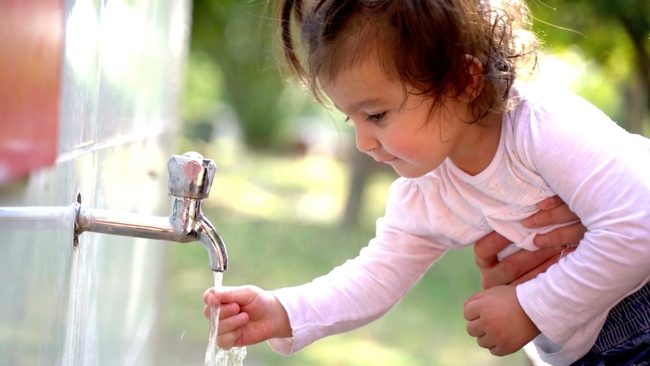 Cuidar el agua en ciudades y el campo