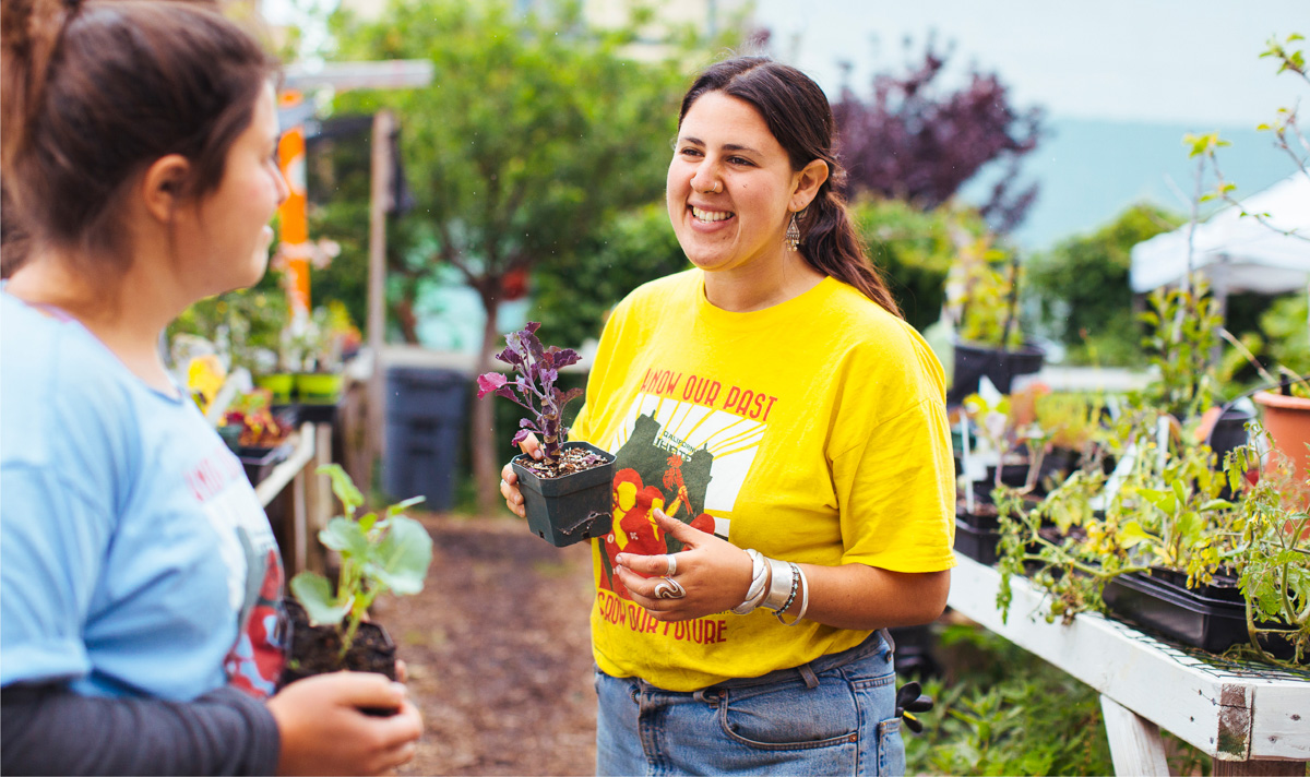 Gardeners in the study gave high ratings for the cultural services provided by the gardens, including health benefits, education, and social interaction. Photo: Elena Zhukova.