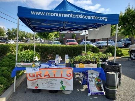 Jardineros Booth at MCC plant giveaway. Photo by Anne Sutherland.