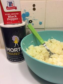 Combine mayonnaise, salt, and pepper (to taste).