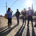 Hope Zabronsky, UC ANR Climate Smart Agriculture Program academic coordinator, speaks about soil health practices during the Yolo County farm tour.