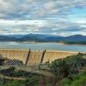 Shasta Lake in 2009. El Niño precipitation may help refill the lake after four years of drought. (Photo: CC BY 3.0 by Apaliwal via Commons)