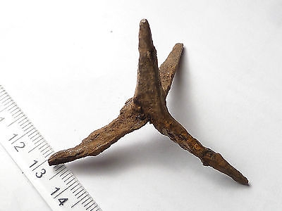 Roman-era caltrop used to slow down advancing horses and elephants. Perhaps inspired by puncturevine.