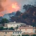 The Santiago Fire looms over large Orange County homes.