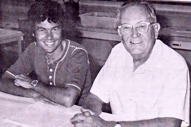 UC Davis professor Harry H. Laidlaw Jr. with then graduate student Robert E. Page Jr., circa 1980.