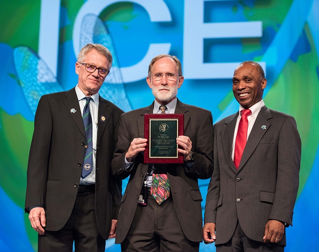 Nobel Laureate Peter Agre (center), a keynote speaker at ICE 2016, is flanked by the ICE 2016 co-chairs,  Walter Leal (left) of UC Davis, and Alvin Simmons of the USDA/ARS, based in Charleston, S.C.