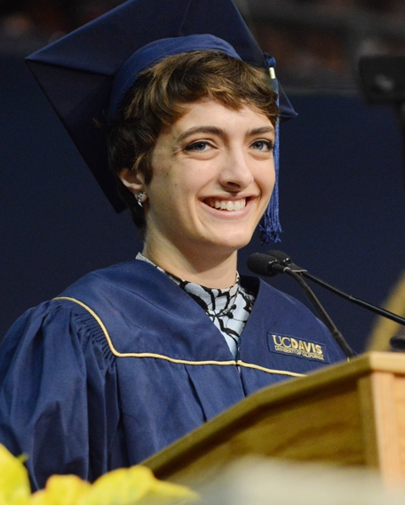 Hannah Trumbull delivering her commencement address.