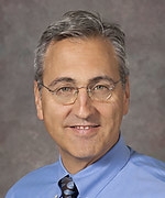 Scott Fishman, M.D., director of the UC Davis Center for Advancing Pain Relief, Fullerton Endowed Chair in Pain Medicine