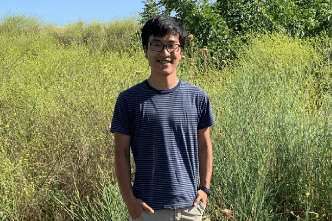 Vincent Pan, who is doing research in the lab of ecologist Rick Karban, UC Davis Department of Entomology and Nematology, won second place in the science, engineering and mathematics category of the Norma J. Lang Prize for Undergraduate Information Research.