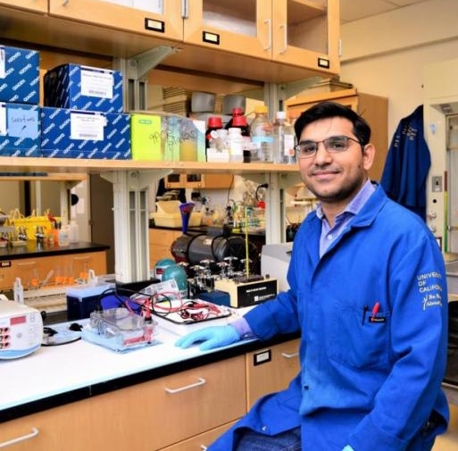 Shahid Siddique, assistant professor of nematology, is coordinating the UC Davis Department of Entomology and Nematology seminars. (Photo by Kathy Keatley Garvey)