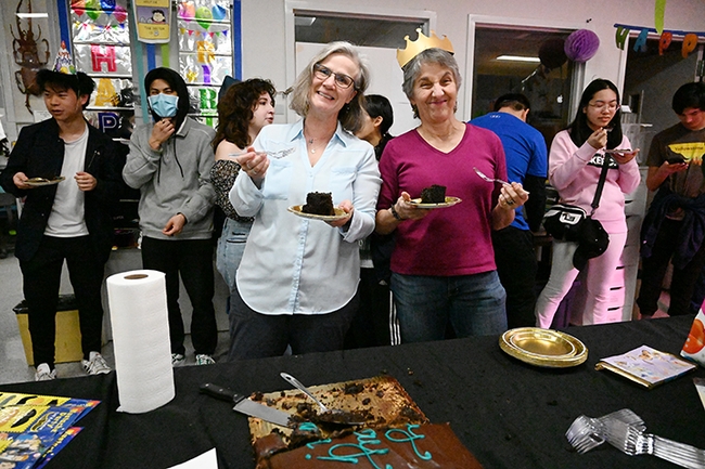 Folsom Lake College professor and Bohart Museum scientist Fran Keller and professor Lynn Kimsey share cake and laughter. Keller received her doctorate in entomology from UC Davis, studying with Kimsey.  (Photo by Kathy Keatley Garvey)