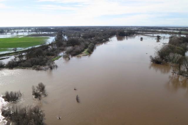 A swollen Cosumnes River earlier this year helped recharge aquifers in the Lodi area, providing much-needed drinking water and irrigation supplies during the drought. Photo: UC Merced