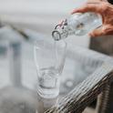 Un 85 por ciento de los participantes en una encuesta entre hogares de California reportaron estar preocupados sobre la confiabilidad a largo plazo del abastecimiento del agua. Fotografia por Sandra Seitamaa, Unsplash