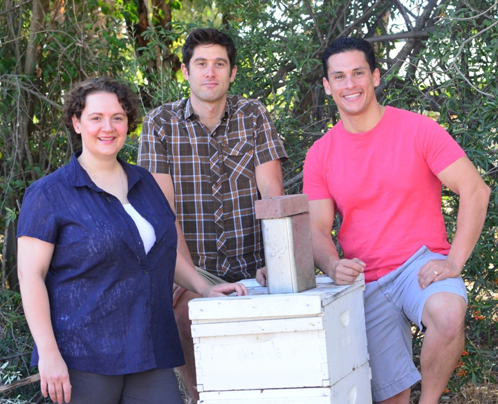 Queen-Rearing Short Course Set March 28-29 at Laidlaw Facility ...