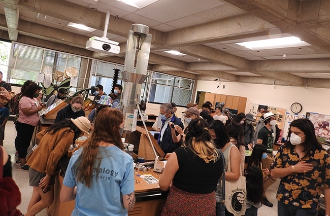 Crowds fill Room 122 of Briggs Hall during the 2022 Picnic Day celebration. (Photo by Kathy Keatley Garvey)