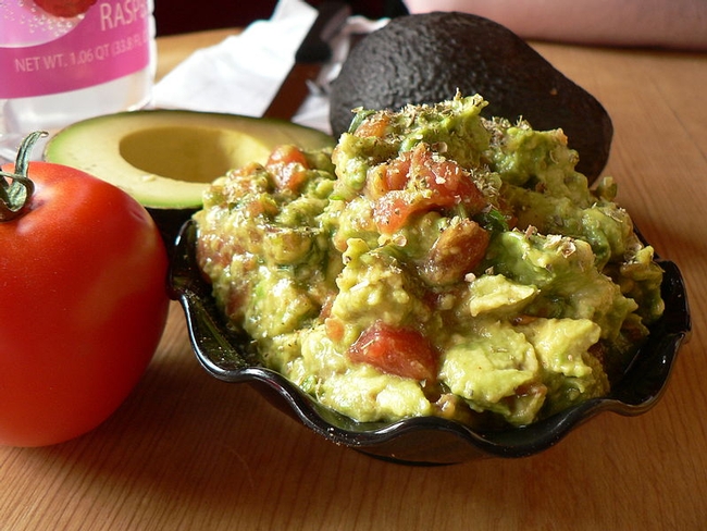 Fresh guacamole. (Photo: Wikimedia Commons.)