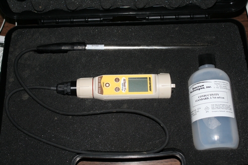 EC meter ready to go. See the post above for how to correctly interpret the results of these meters.