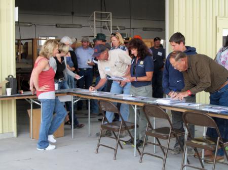 Registration at the 2013 IREC Field Day