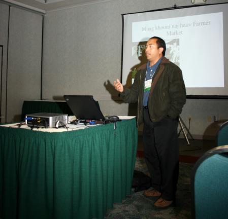 Small Farm Conference 2008: Yang presenting