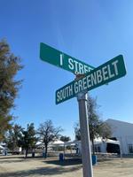 S Greenbelt and I street signs