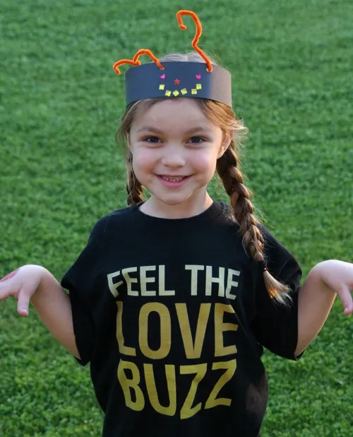 BEE CRUSADER--Katie Brown, 6, of Phoenix, Ariz., loves bees and just donated $20 from her allowance savings to the UC Davis honey bee research program.