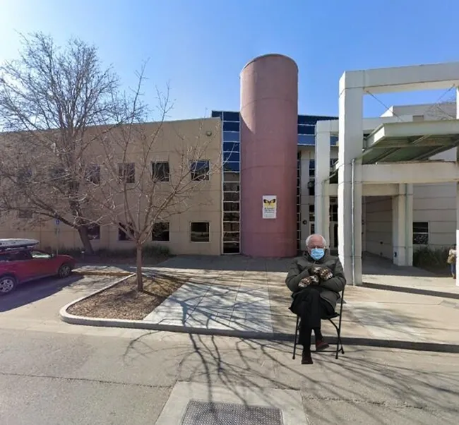 Bernie Sanders in front of the Bohart Museum of Entomology on Crocker Lane, UC Davis campus.