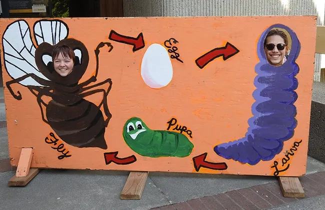 UC Davis students Noel Bresson and Jordan King pose at Briggs Hall on UC Davis Picnic Day. (Photo by Kathy Keatley Garvey)