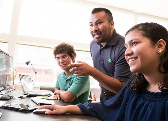 25386122245_e4ab799d45_z