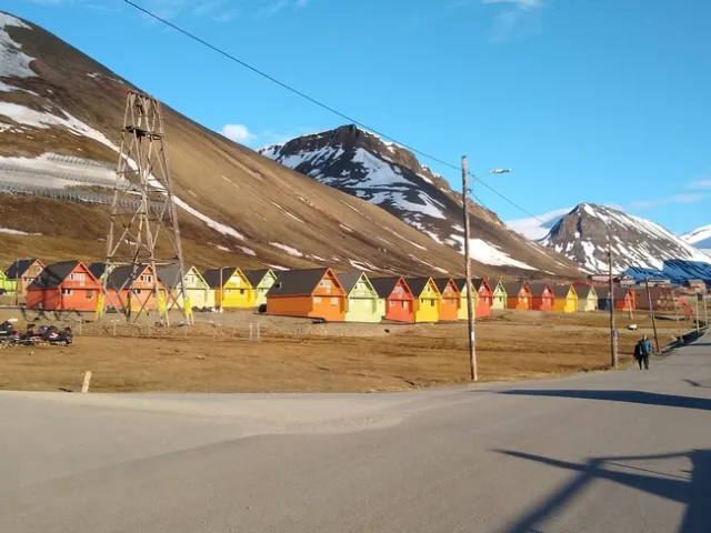 Longyerben, Norway at midnight. Photo courtesy of Bill Frost.